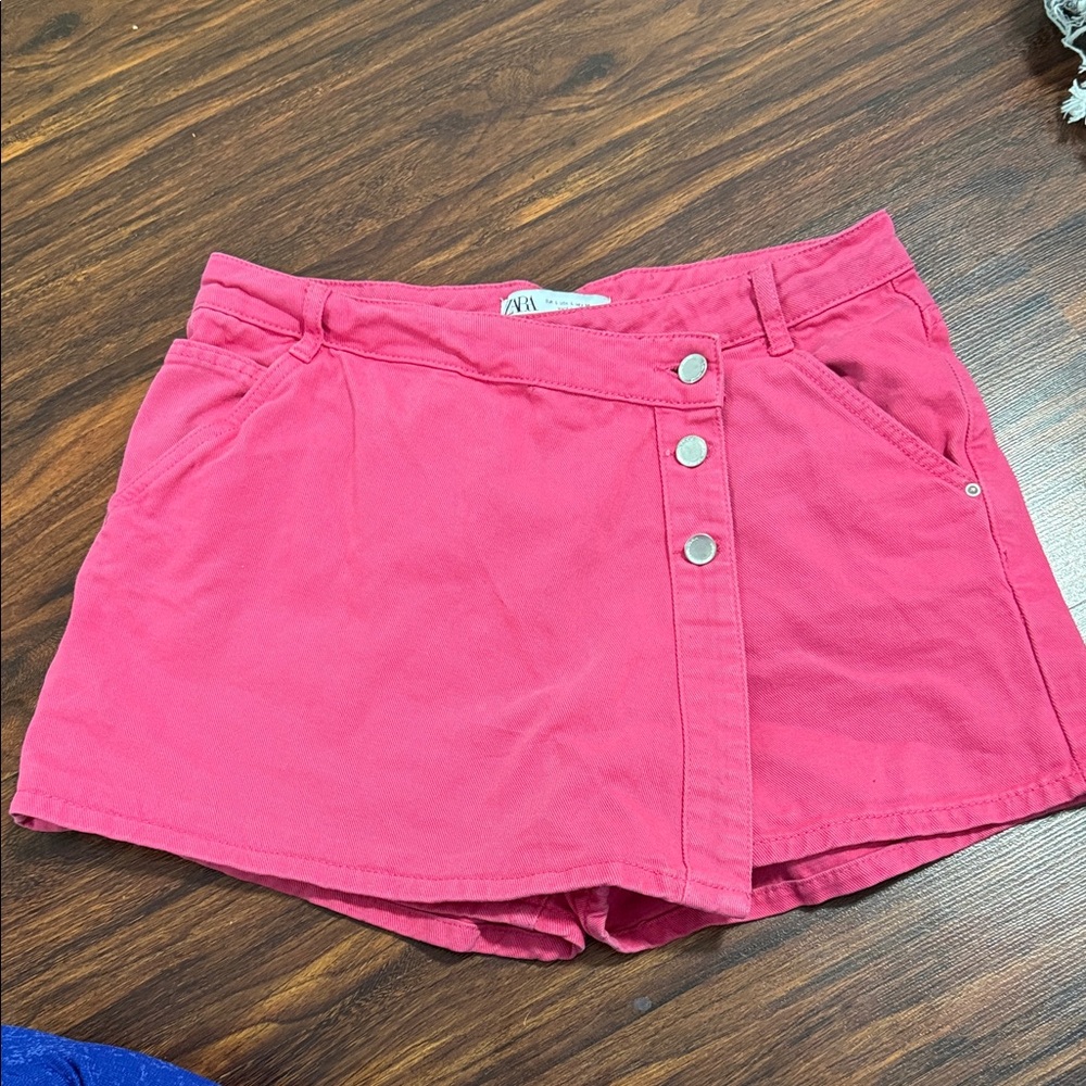 Zara Fuchsia Casual Shorts